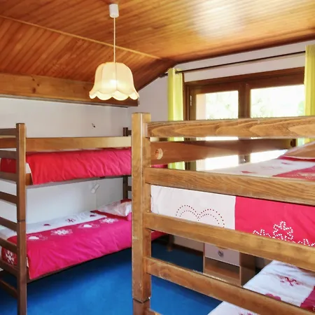 Cozy, 4-bedroom With Stunning Mountain Views In The Rhone-al