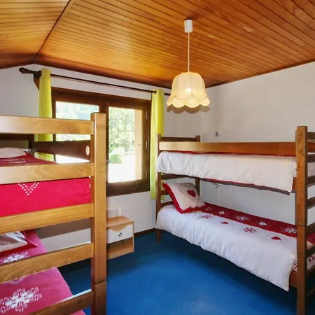 Cozy, 4-bedroom With Stunning Mountain Views In The Rhone-al Apartment