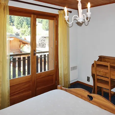 Apartment Cozy, 4-bedroom With Stunning Mountain Views In The Rhone-al