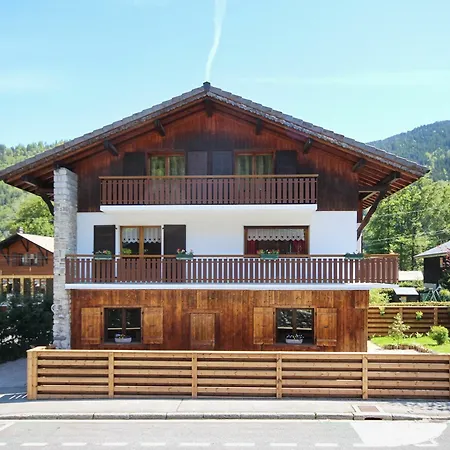 Cozy, 4-bedroom With Stunning Mountain Views In The Rhone-al Apartment *